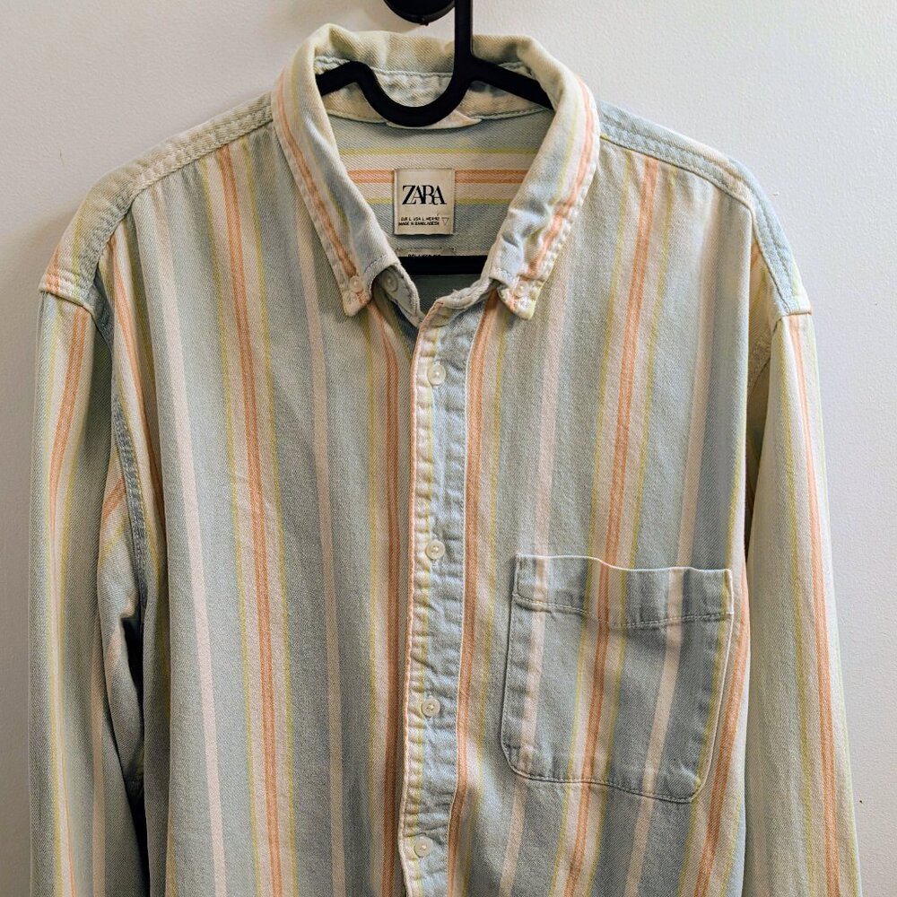 Cotton colorful vertical stripe button-up shirt/jacket by Zara - Size L.